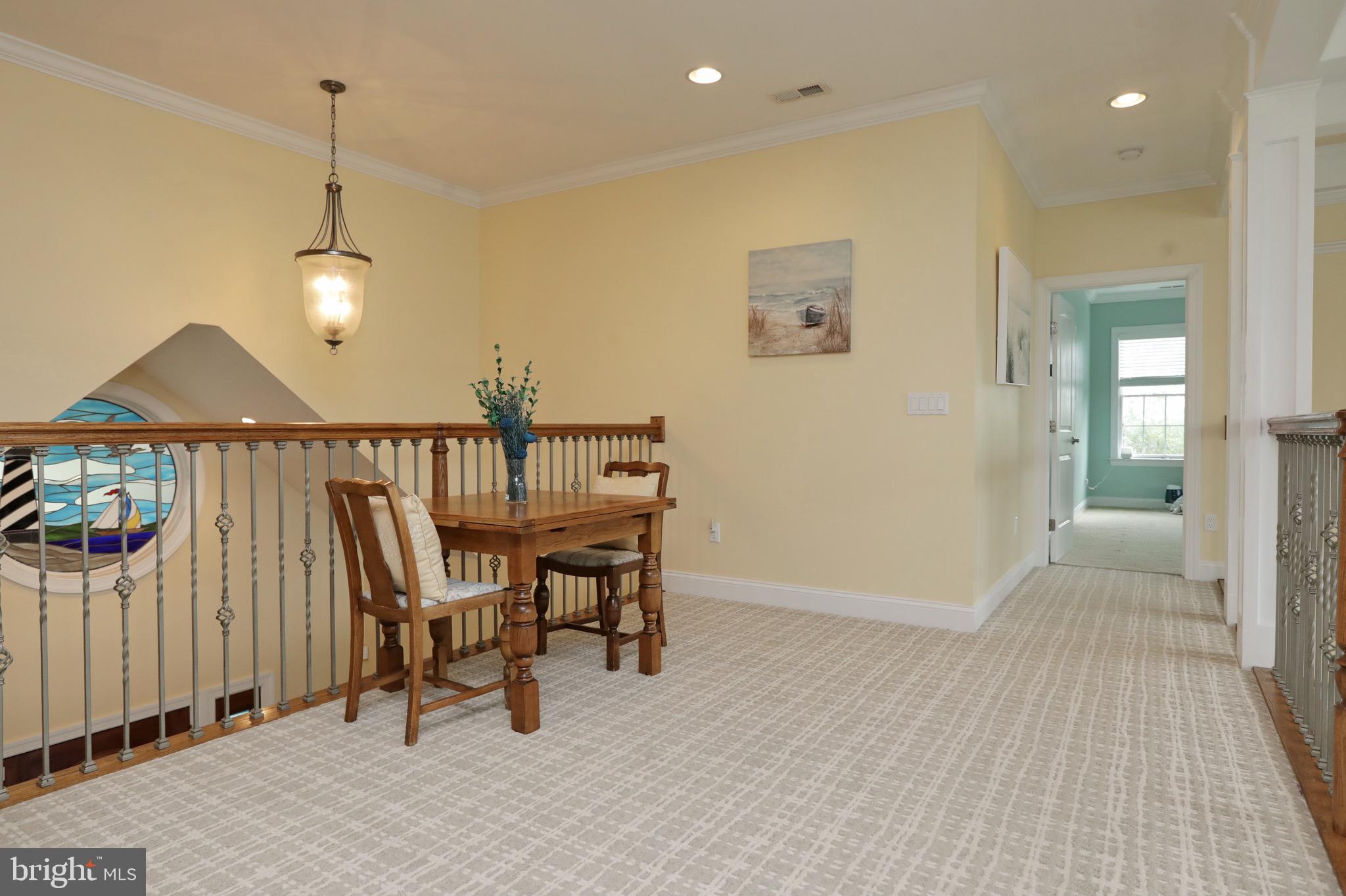 BARTON HALL - Residential