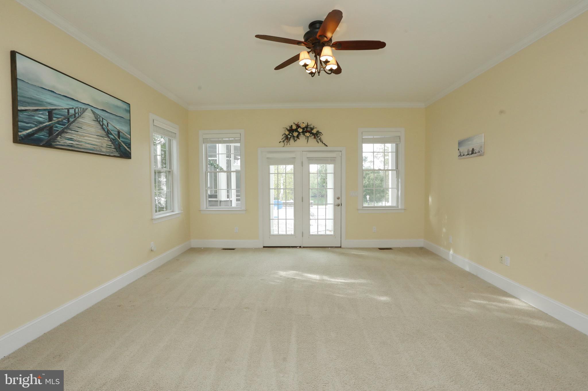 BARTON HALL - Residential