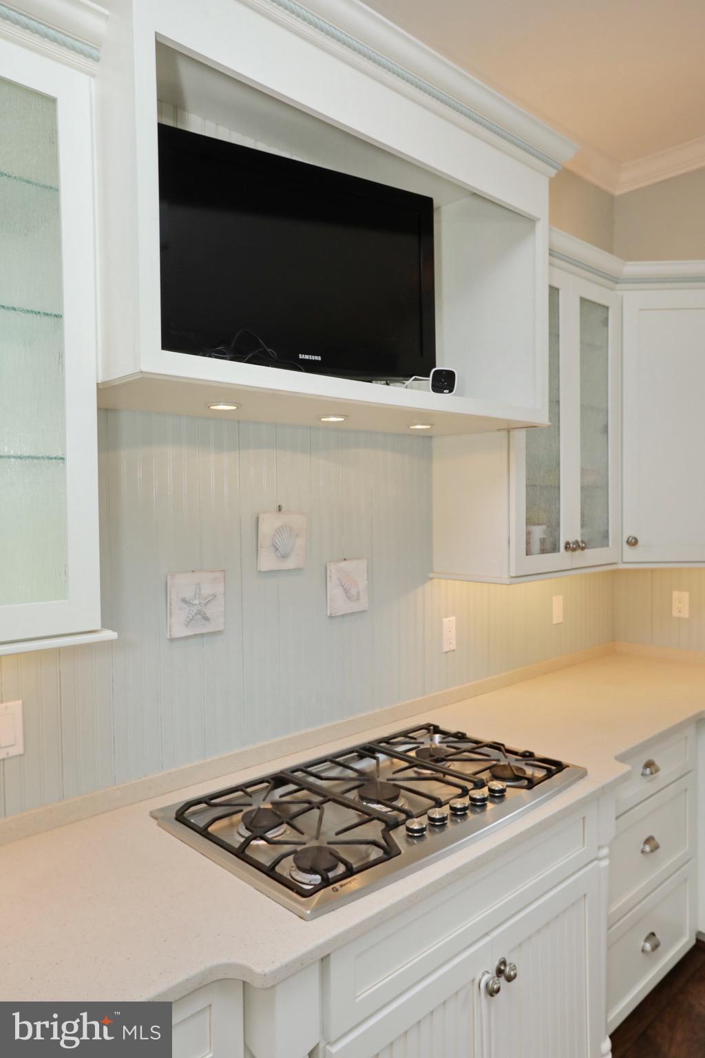 BARTON HALL - Residential