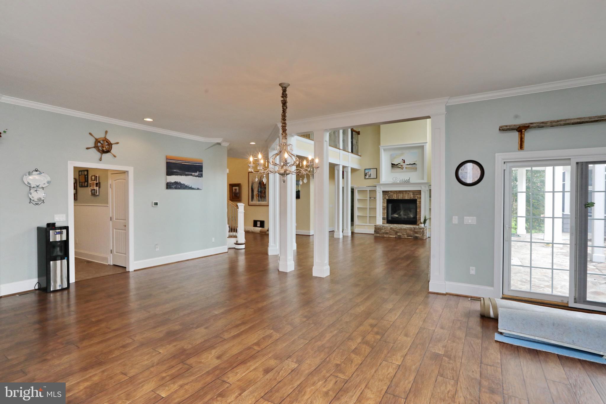 BARTON HALL - Residential