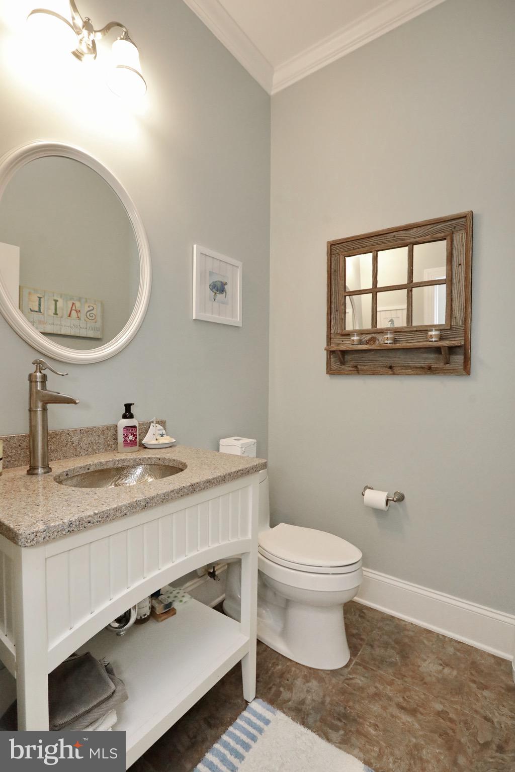 BARTON HALL - Residential