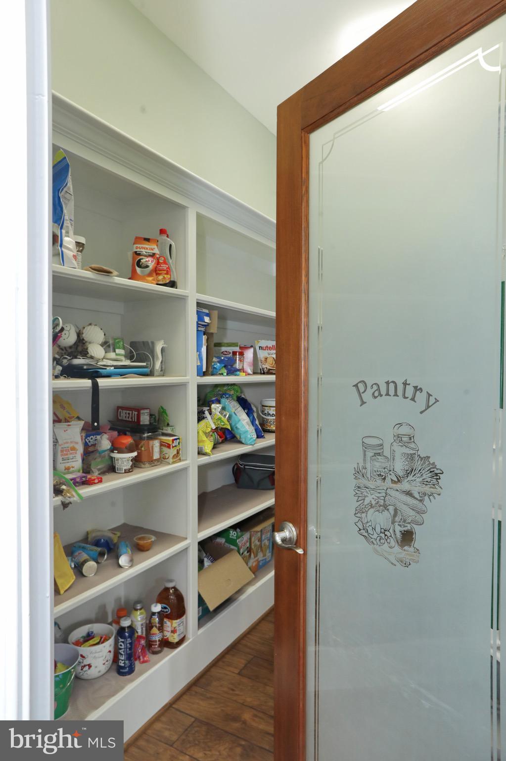 BARTON HALL - Residential