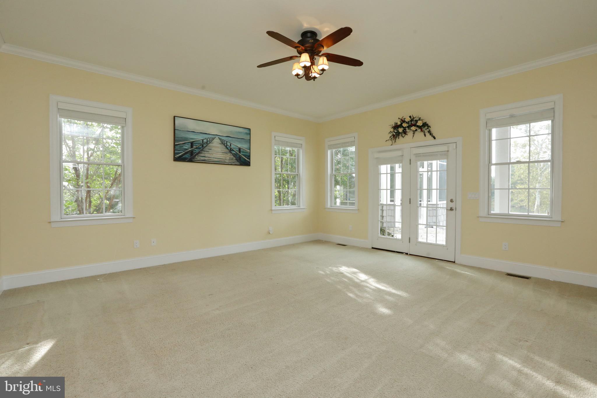 BARTON HALL - Residential