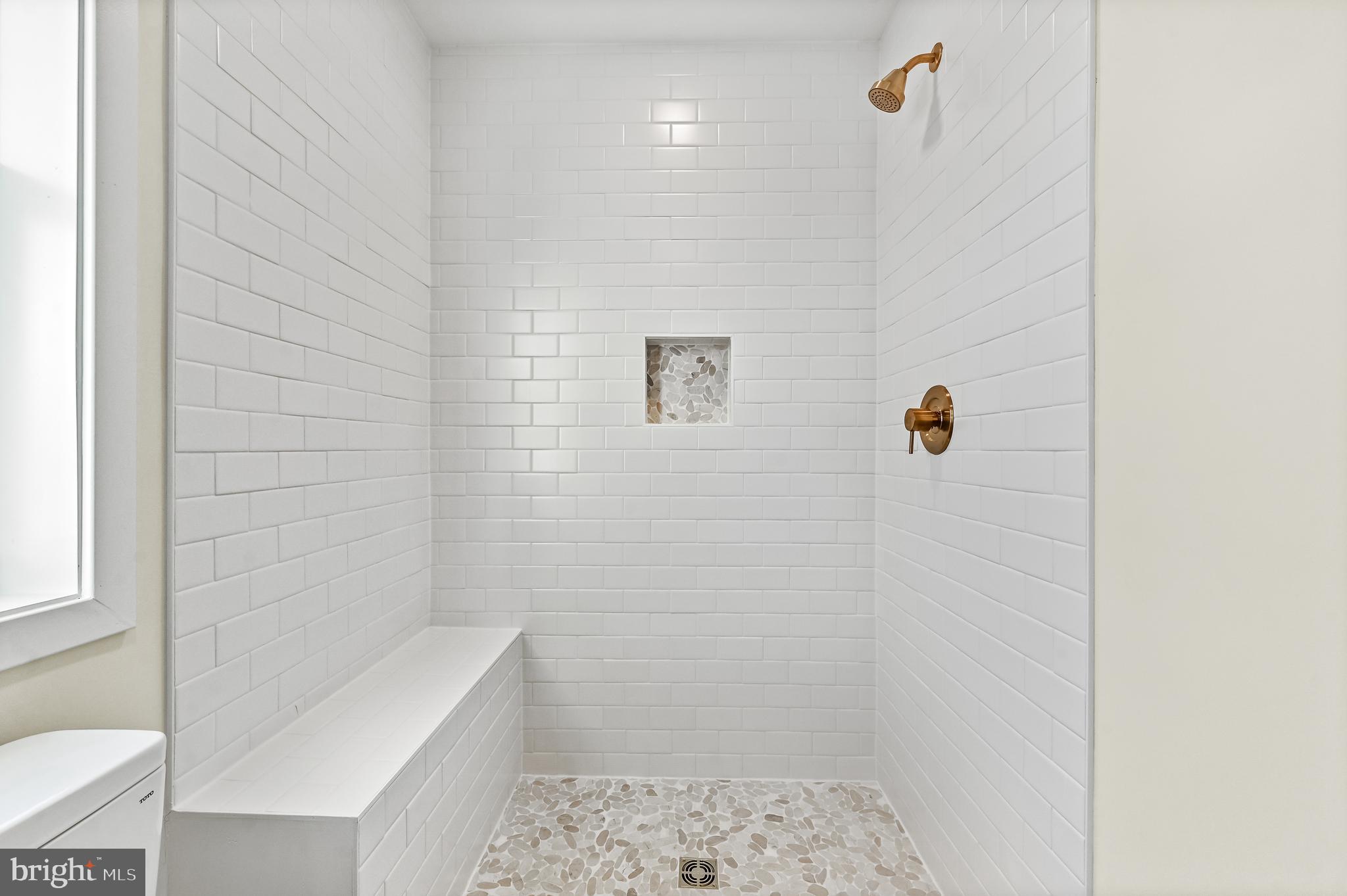 CEDAR POINT - Residential