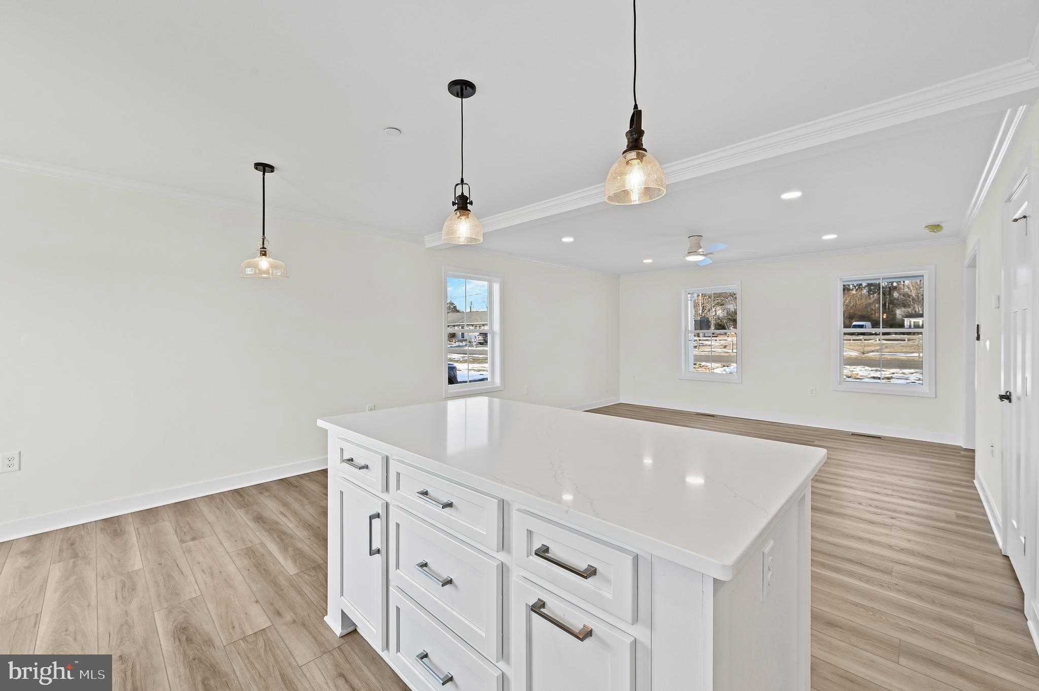 CEDAR POINT - Residential