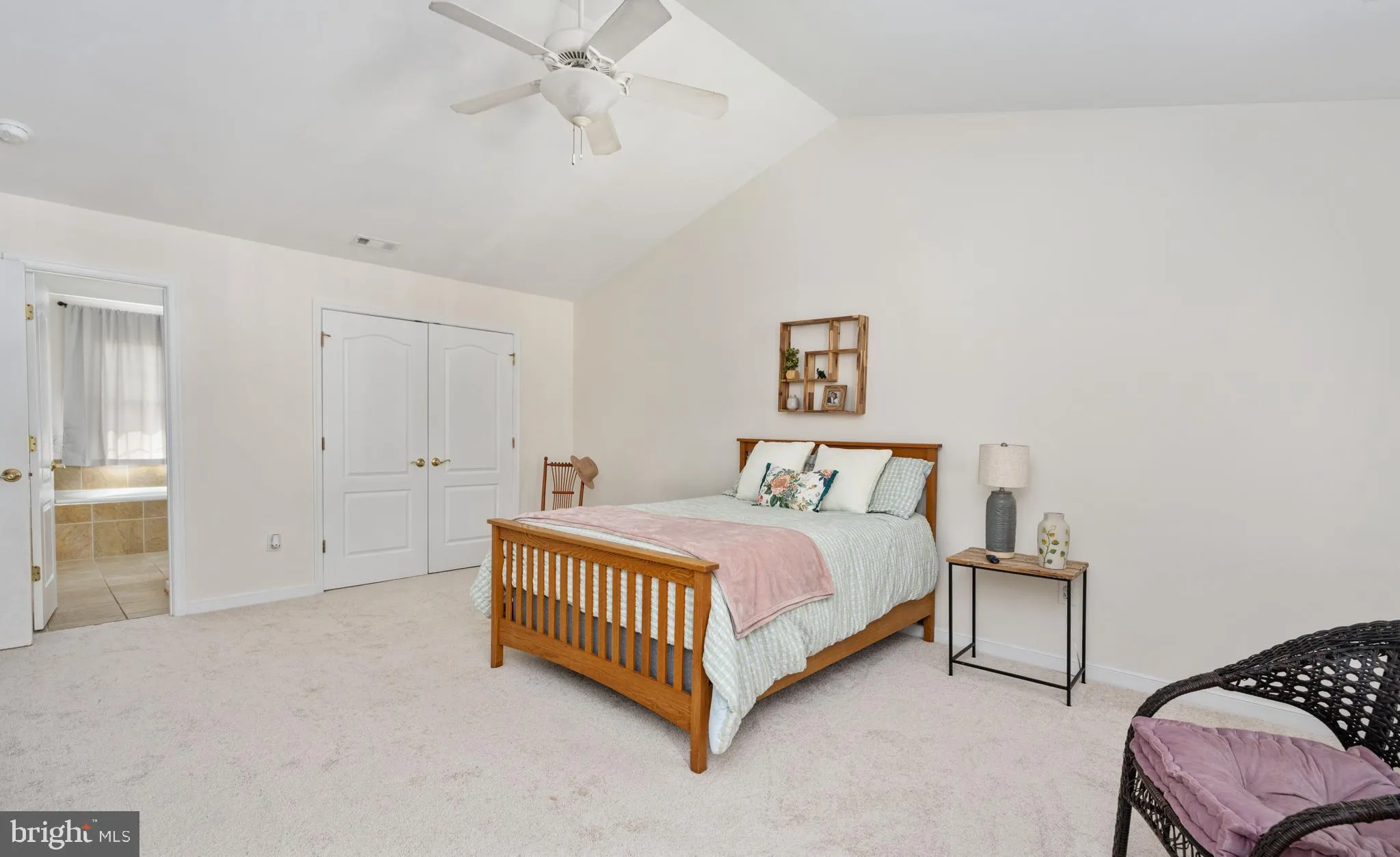 Fredericksburg, Virginia 22408, United States, 4 Bedrooms Bedrooms, ,3 BathroomsBathrooms,Residential,Pending,180592