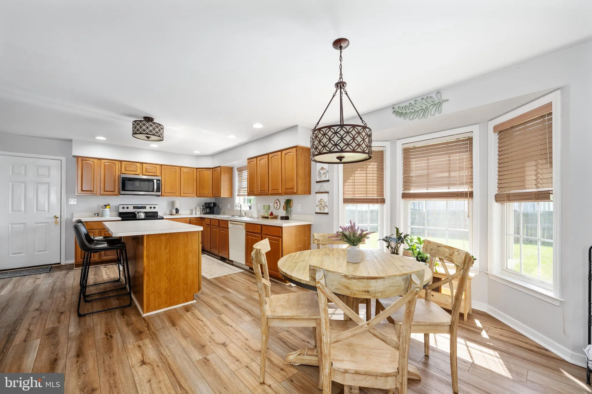 Fredericksburg, Virginia 22408, United States, 4 Bedrooms Bedrooms, ,3 BathroomsBathrooms,Residential,Pending,180592