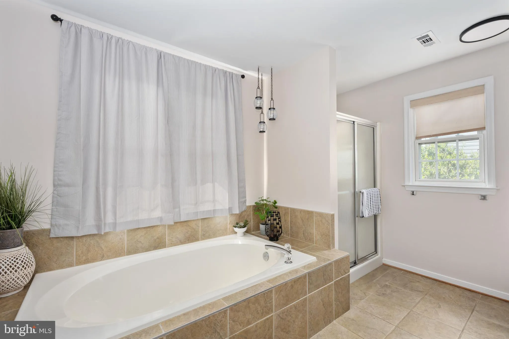 Fredericksburg, Virginia 22408, United States, 4 Bedrooms Bedrooms, ,3 BathroomsBathrooms,Residential,Pending,180592