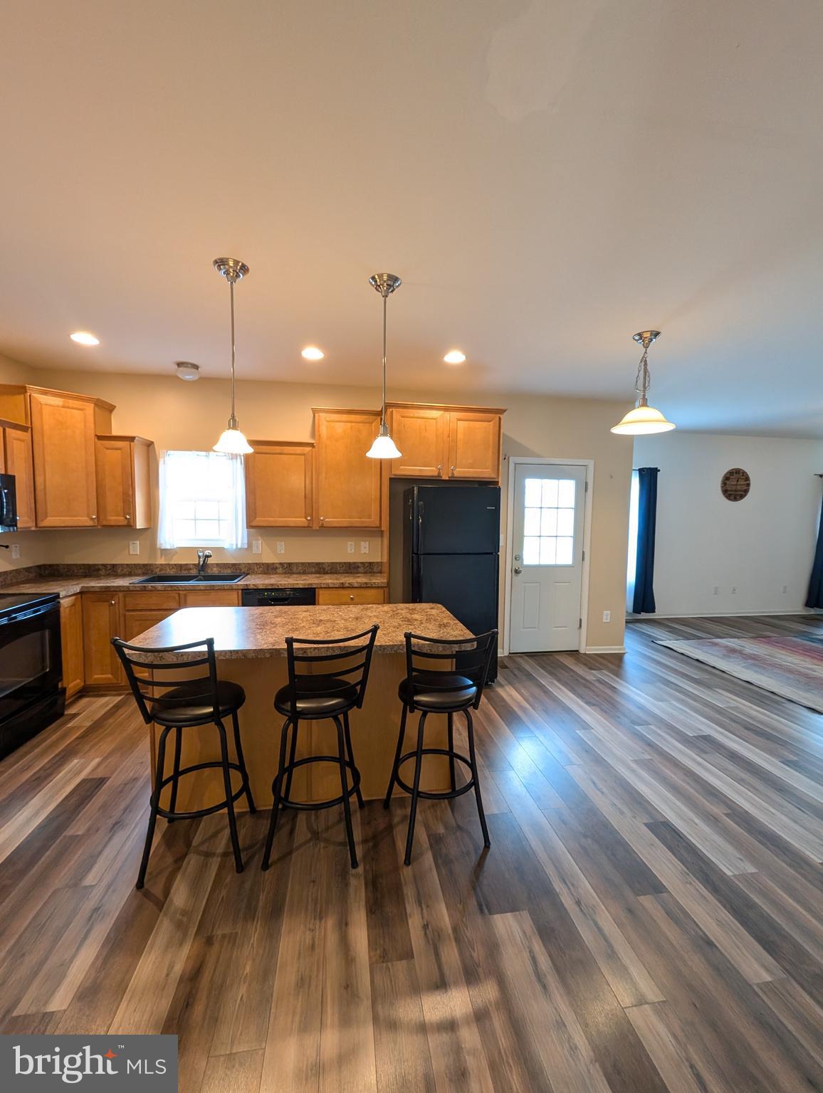 APPLEWOOD - Residential