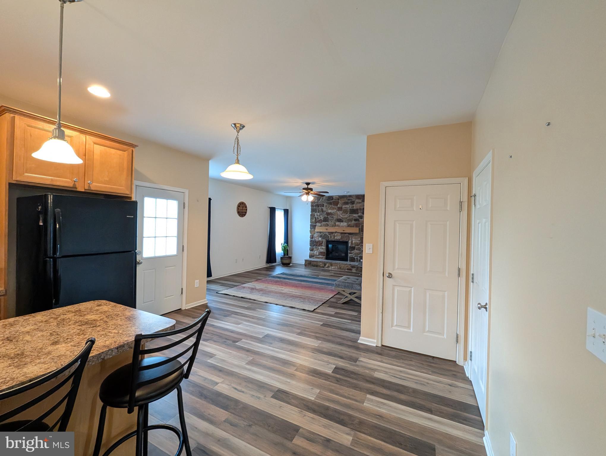 APPLEWOOD - Residential