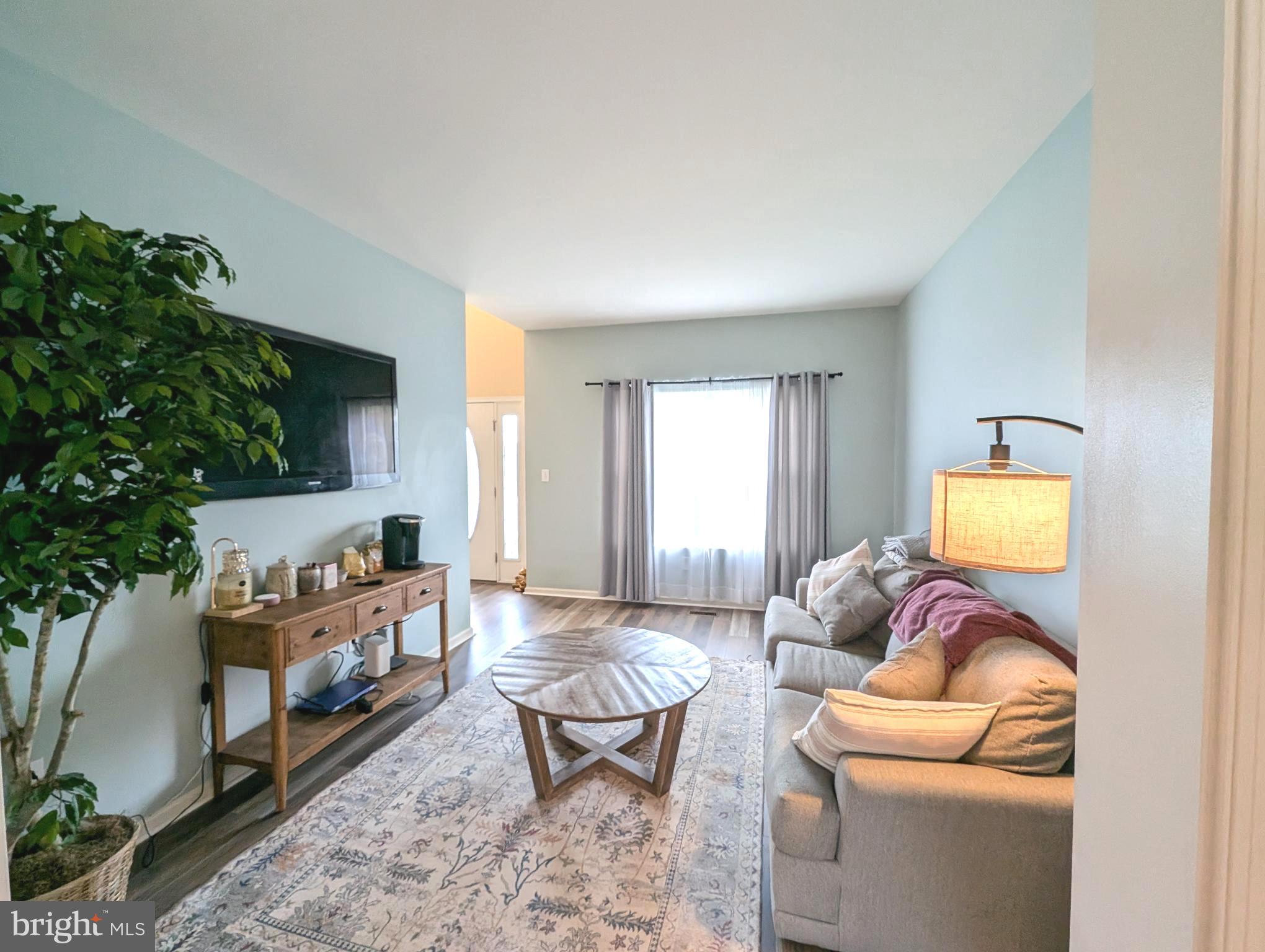 APPLEWOOD - Residential