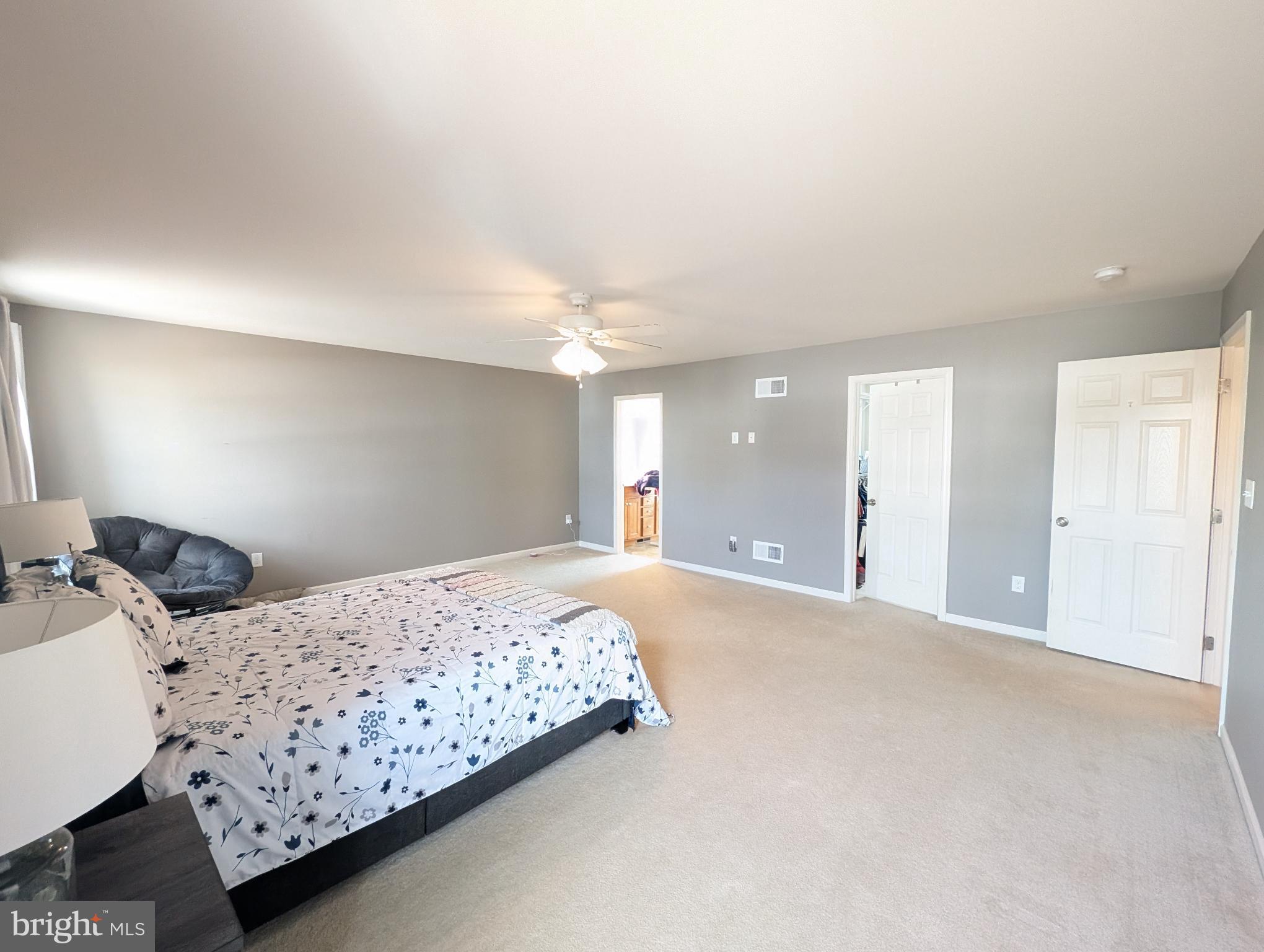 APPLEWOOD - Residential