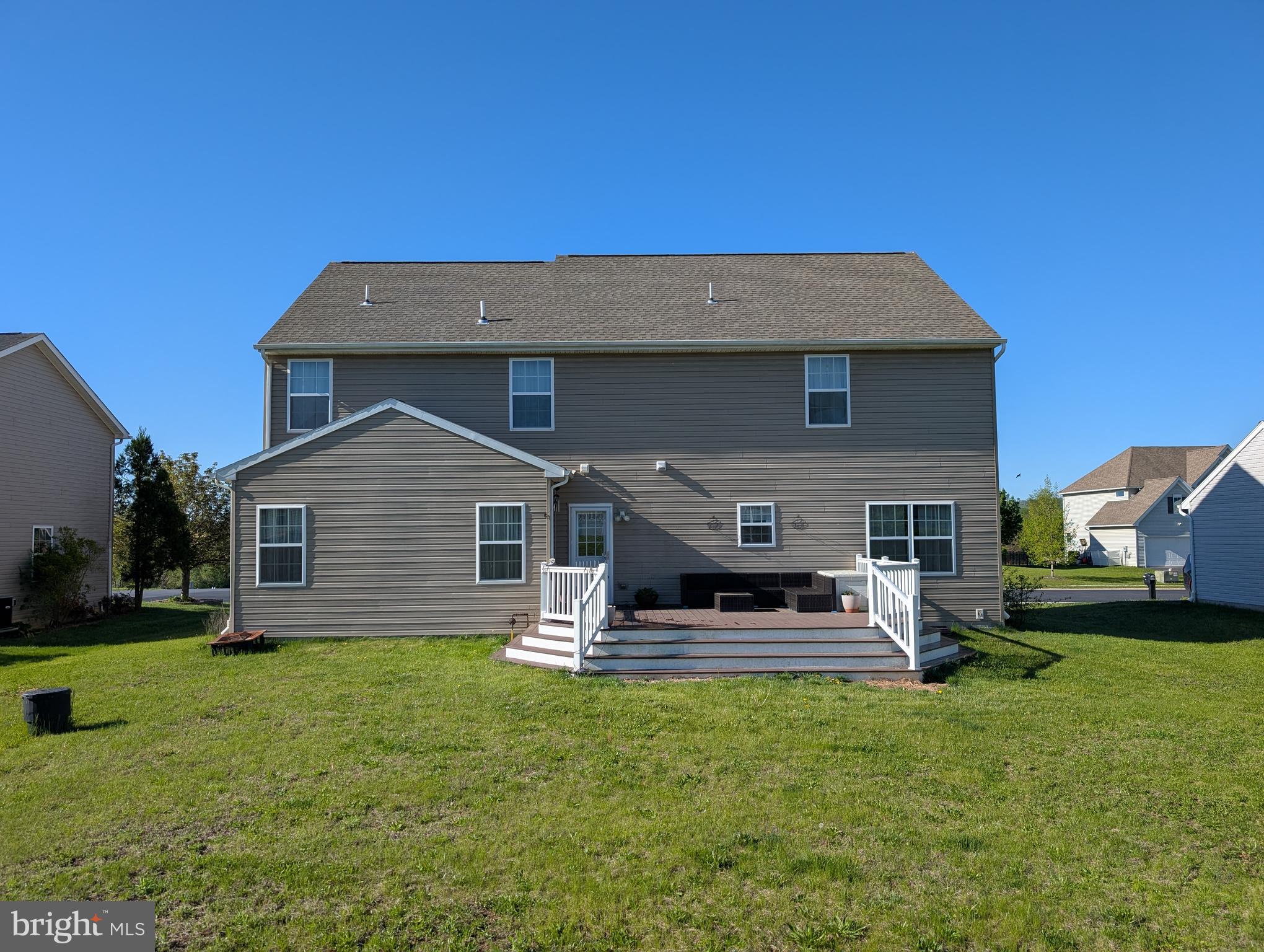 APPLEWOOD - Residential