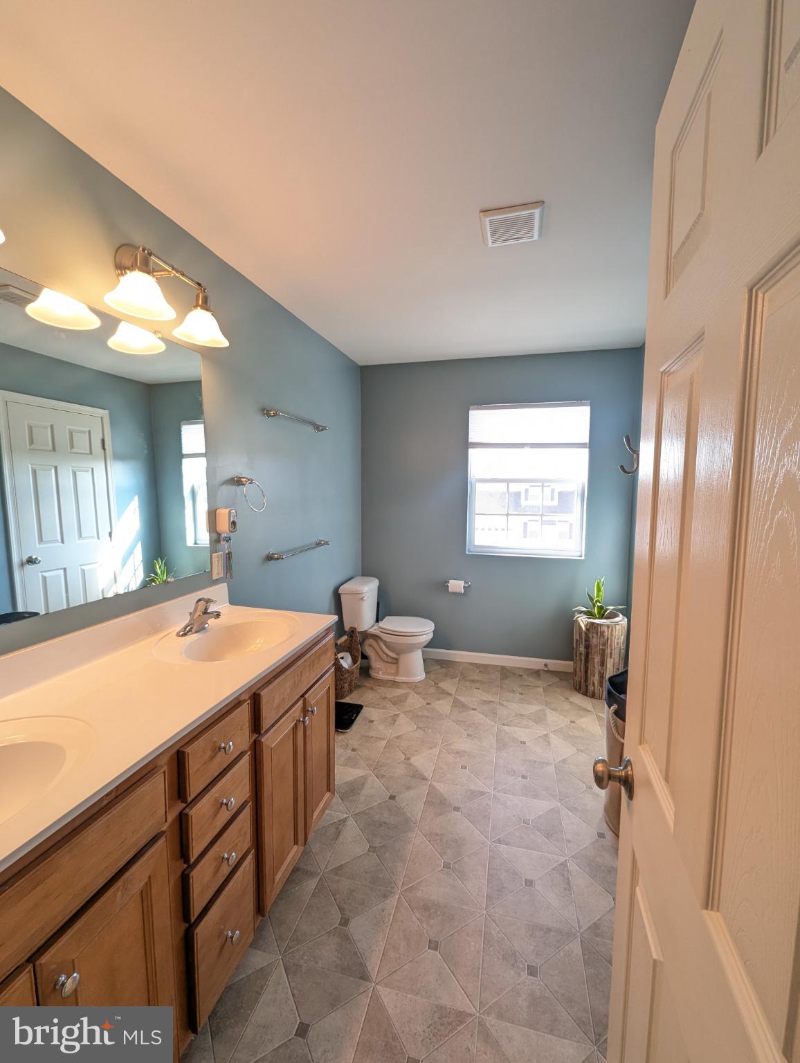 APPLEWOOD - Residential