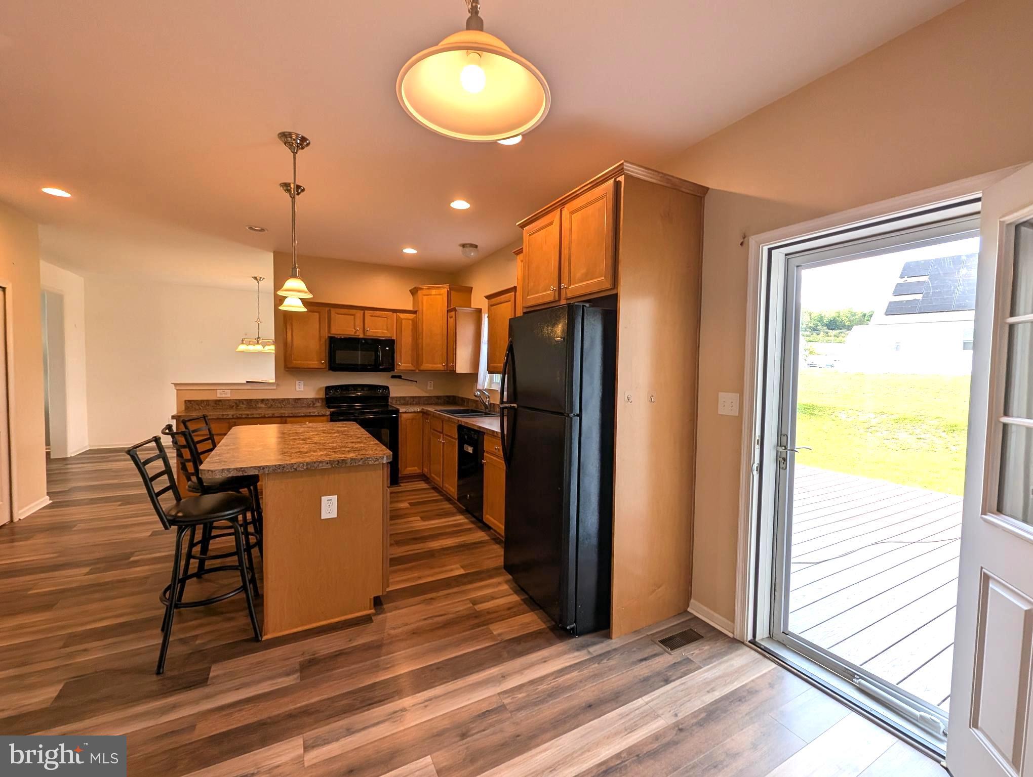 APPLEWOOD - Residential