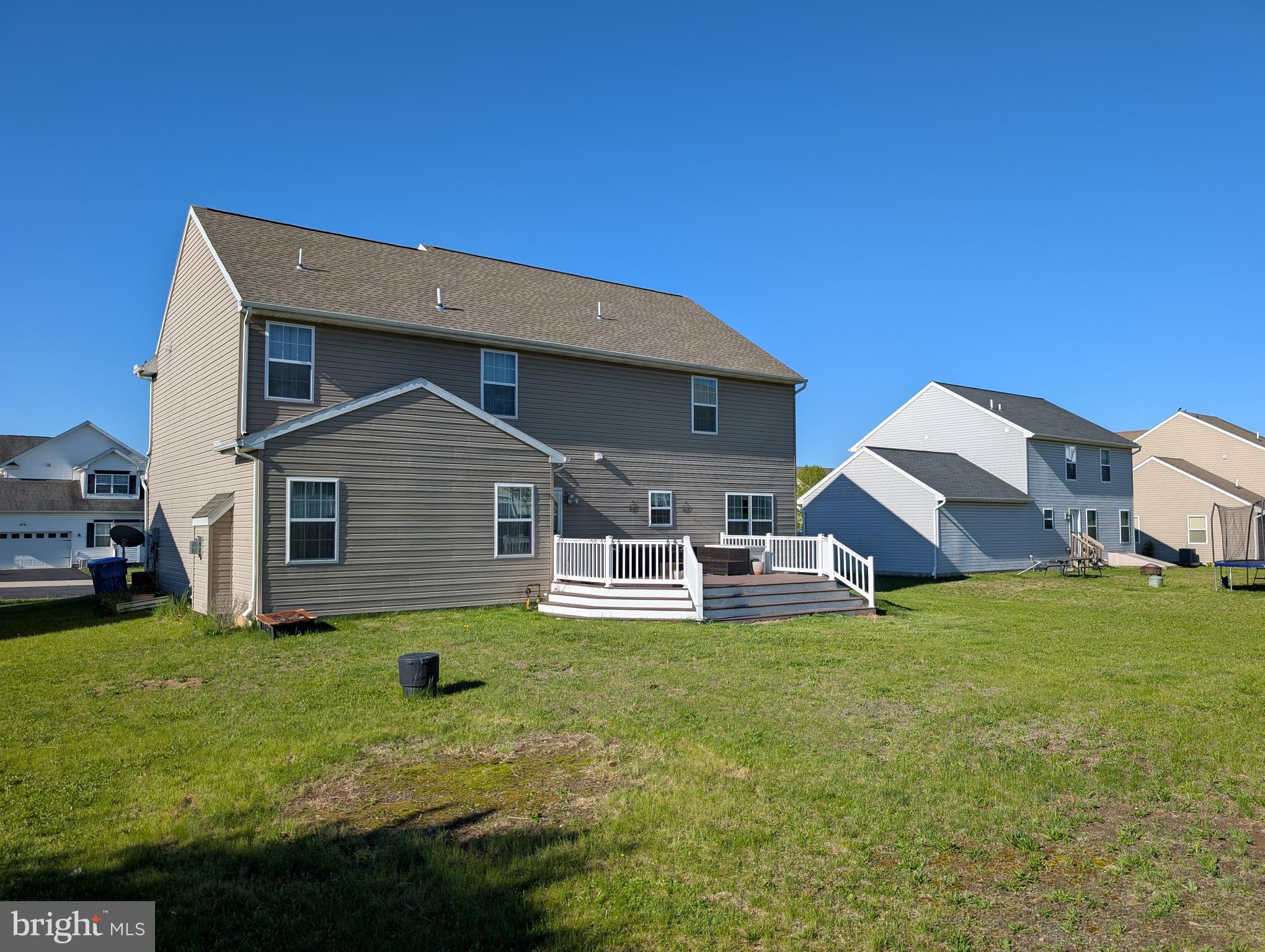 APPLEWOOD - Residential
