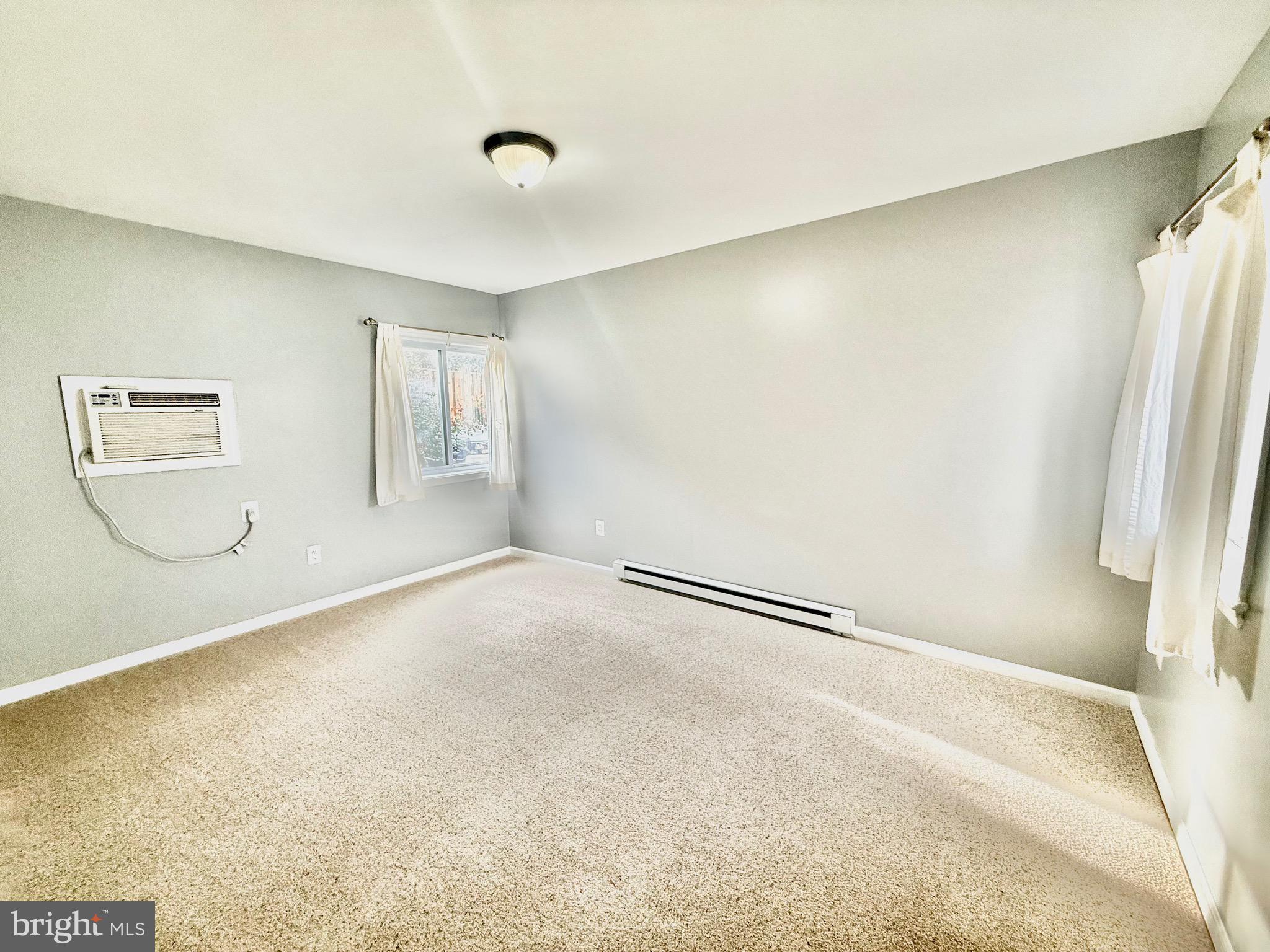 BEVERLEY HILLS CREST - Residential Lease