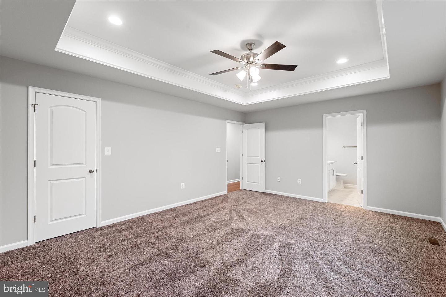 OPEQUON MEADOWS - Residential