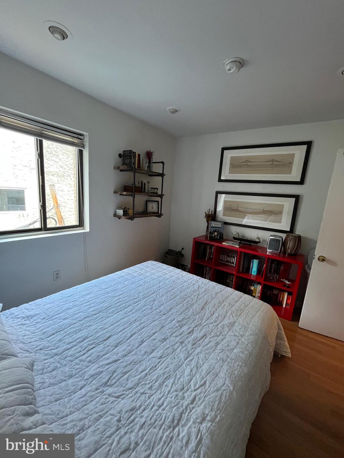 GRADUATE HOSPITAL - Residential Lease