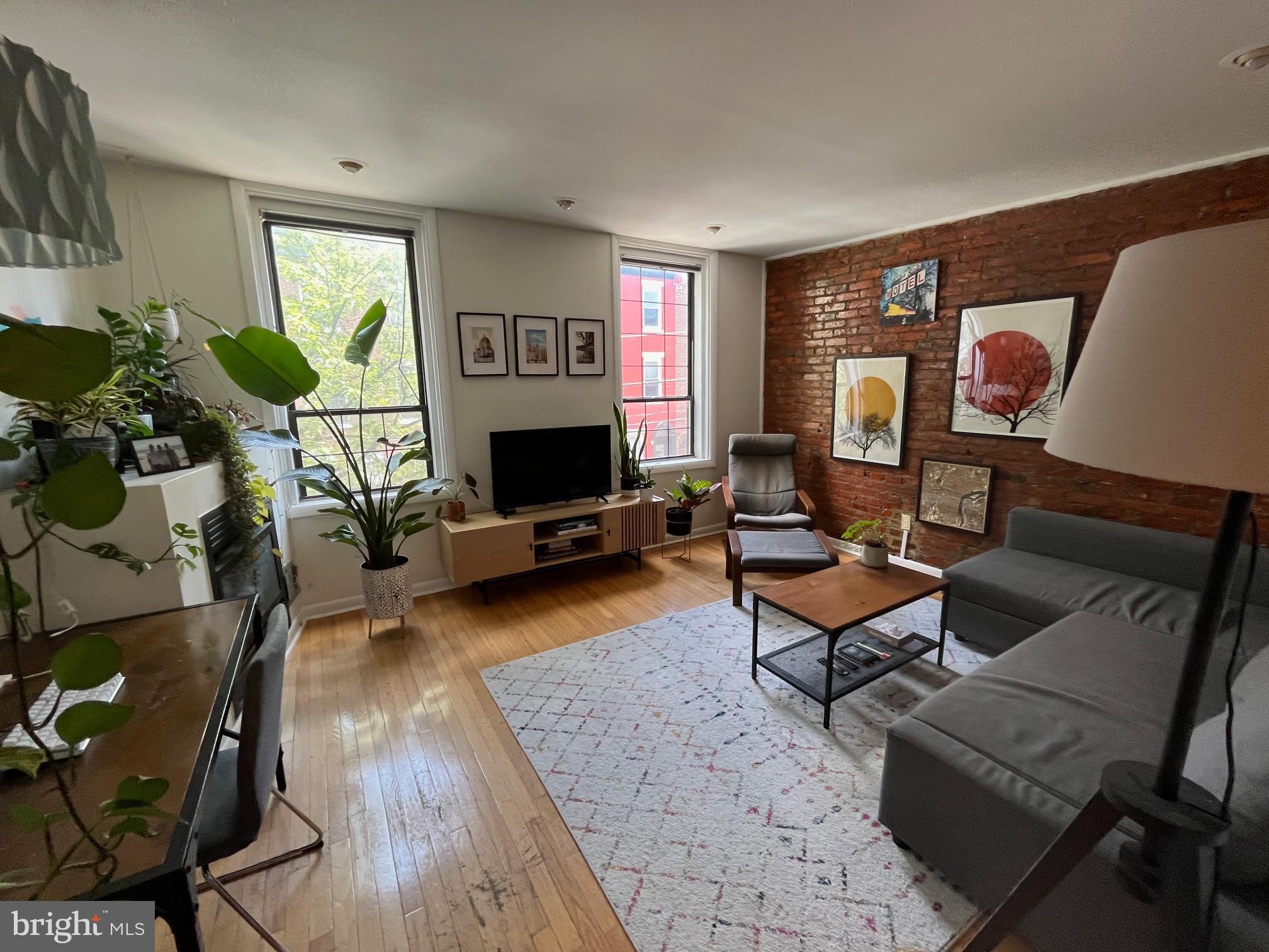 GRADUATE HOSPITAL - Residential Lease