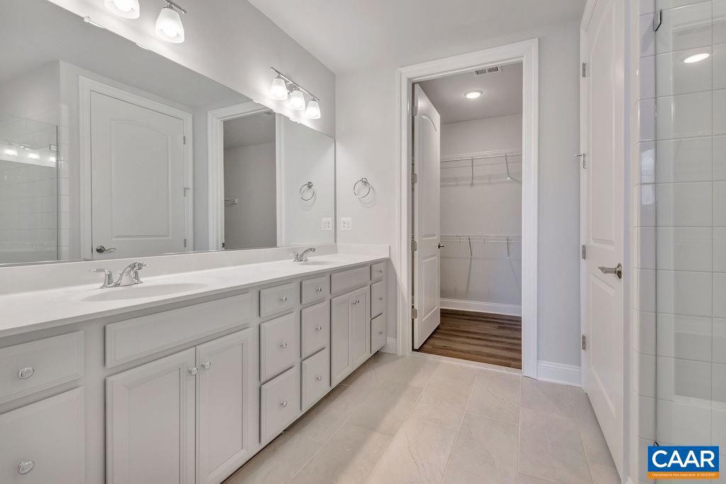 AVINITY - Residential Lease