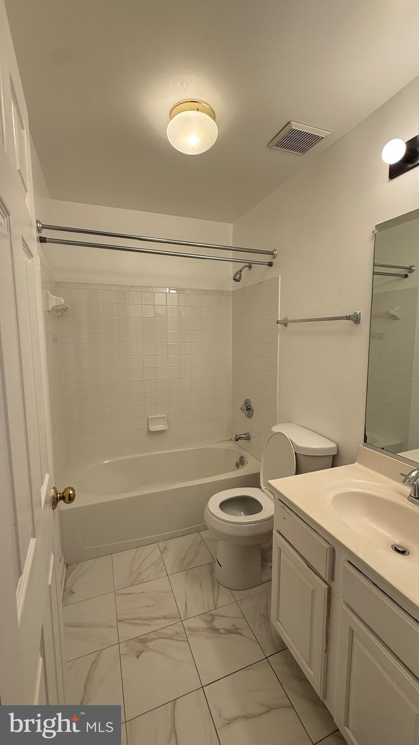 WINDSOR MILL MANOR - Residential Lease