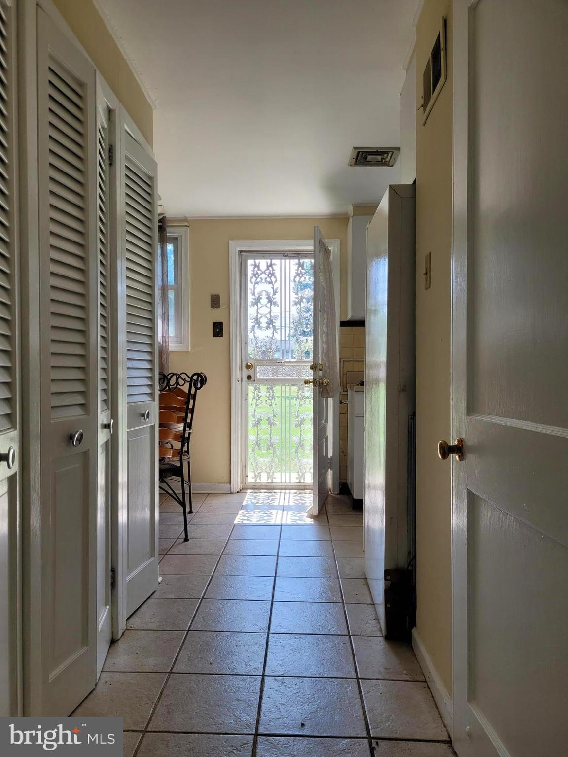 PLYMOUTH VALLEY - Residential