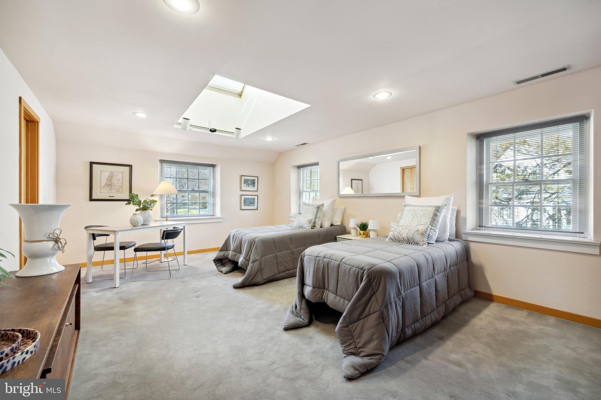 PENN VALLEY - Residential
