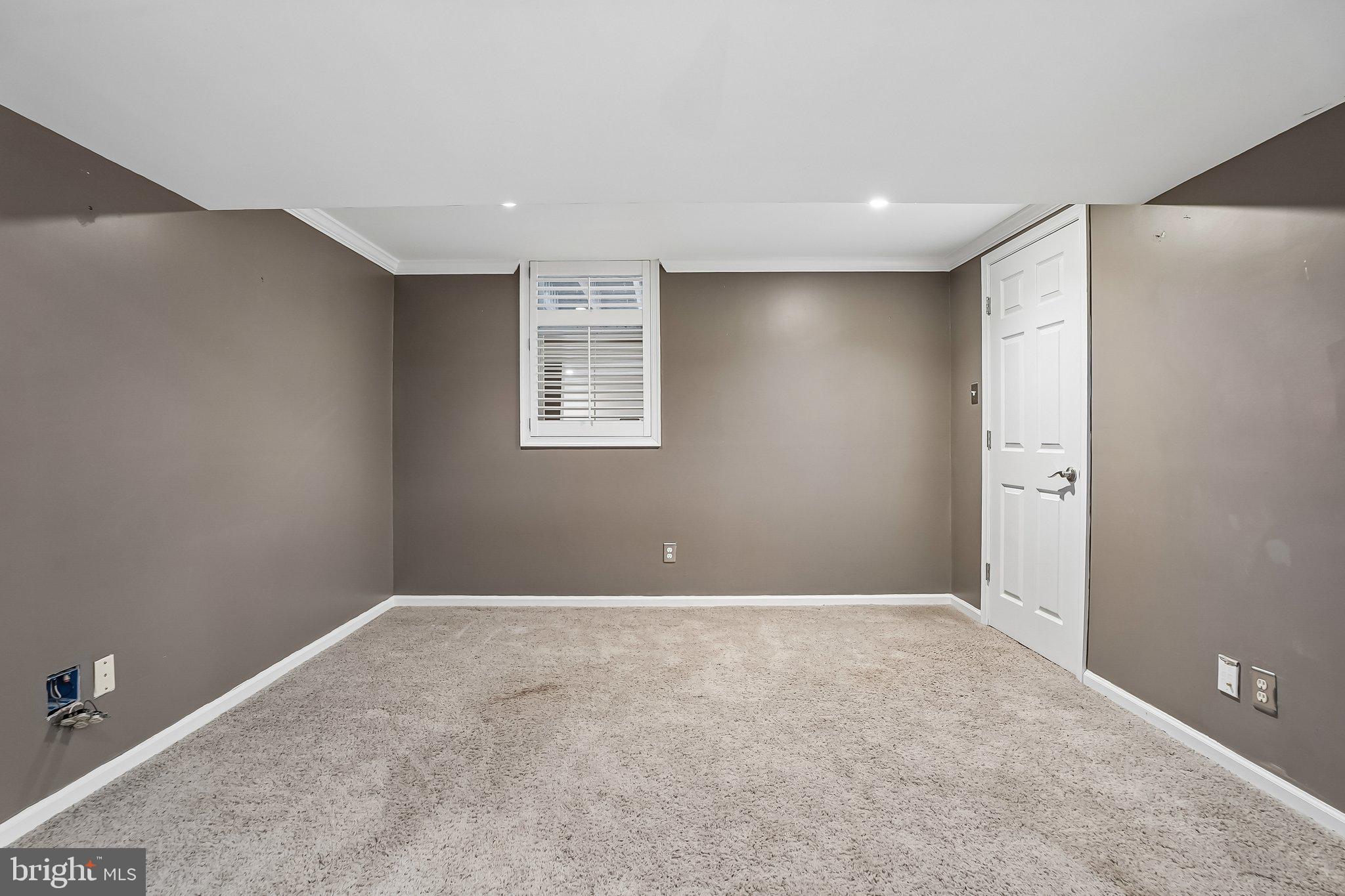 VICTORIA GLEN - Residential