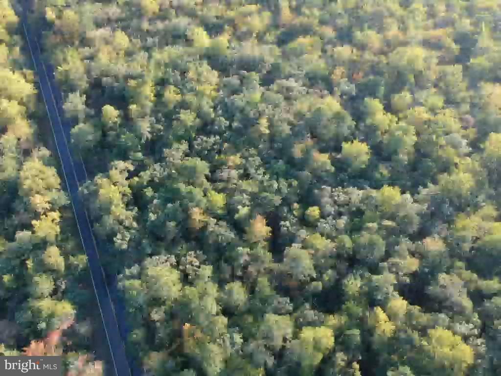 845 NARROW LANE ROAD