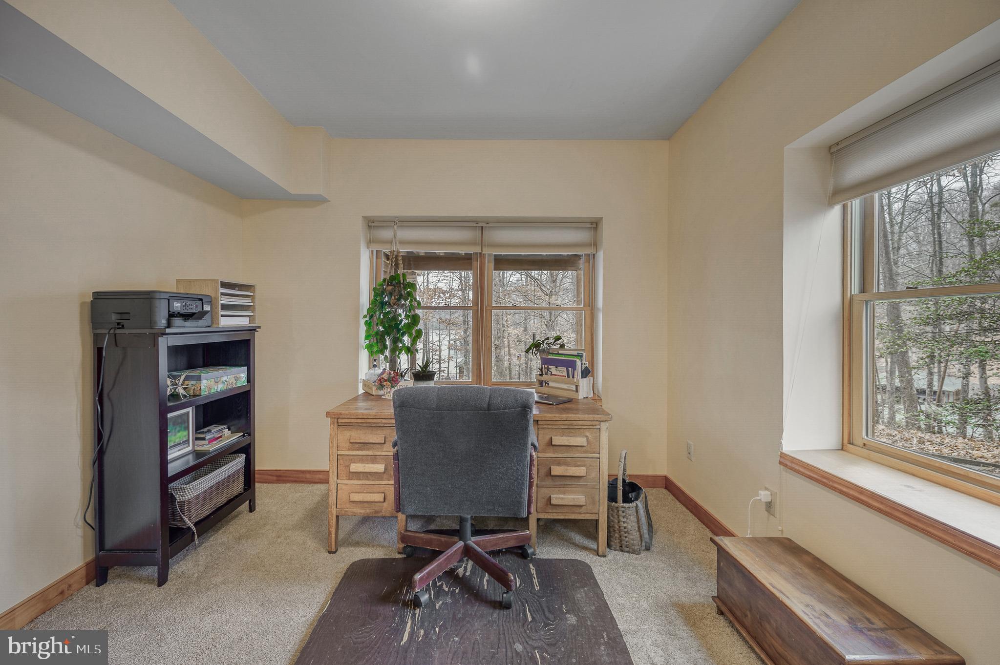 MAGNOLIA HARBOUR - Residential