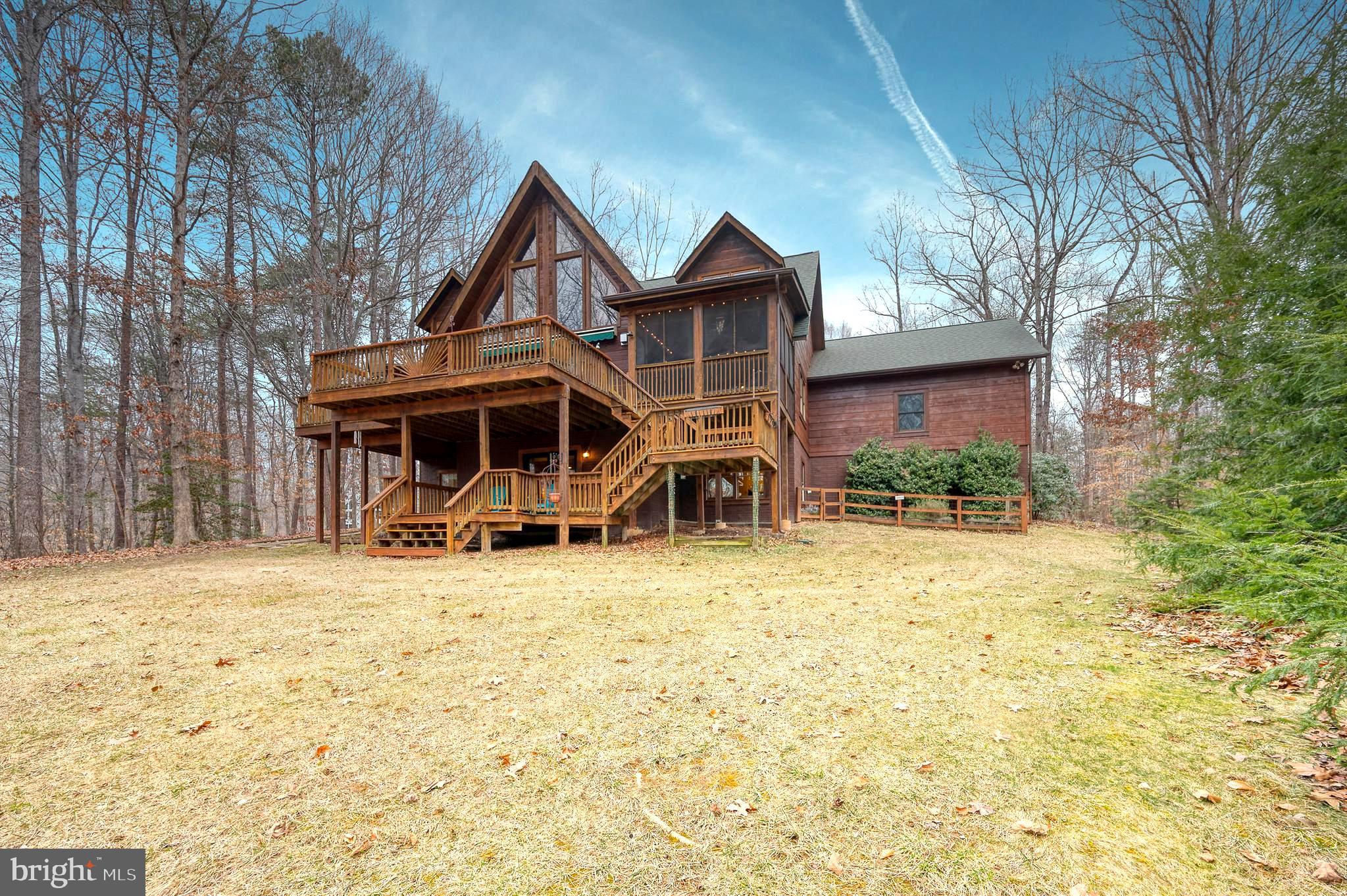 MAGNOLIA HARBOUR - Residential