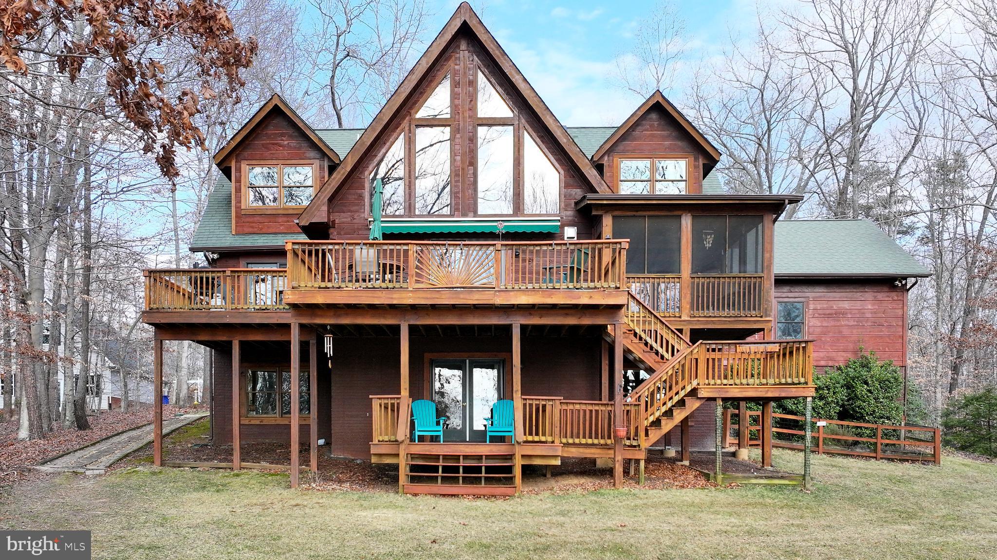 MAGNOLIA HARBOUR - Residential