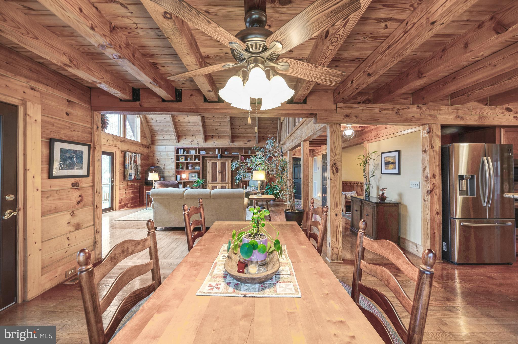 MAGNOLIA HARBOUR - Residential