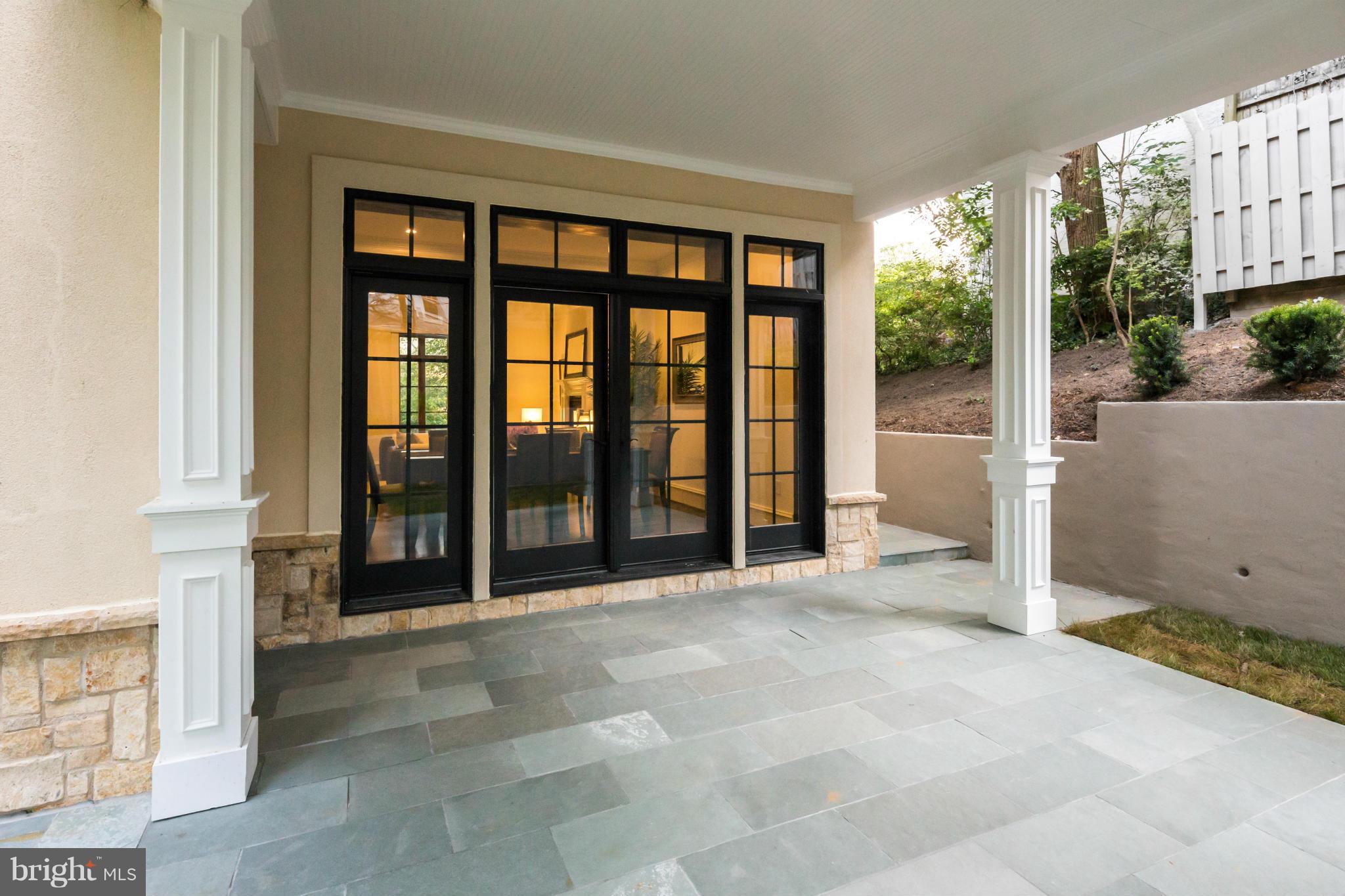 WESLEY HEIGHTS - Residential