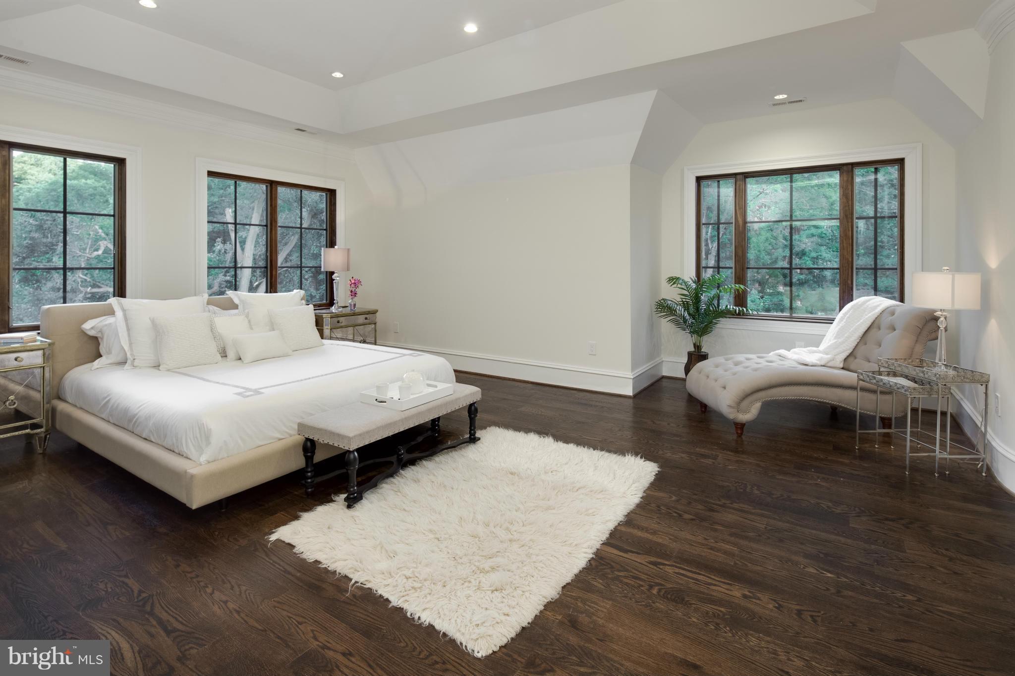 WESLEY HEIGHTS - Residential