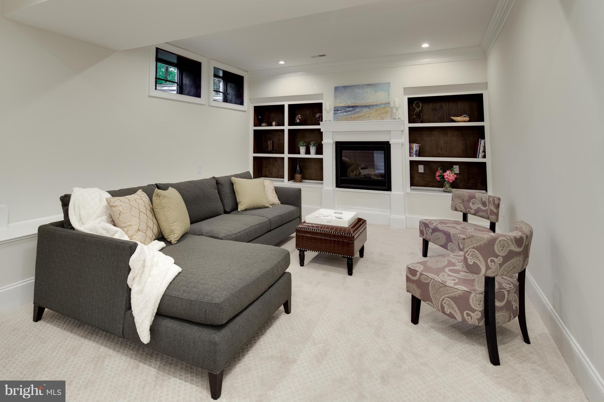WESLEY HEIGHTS - Residential