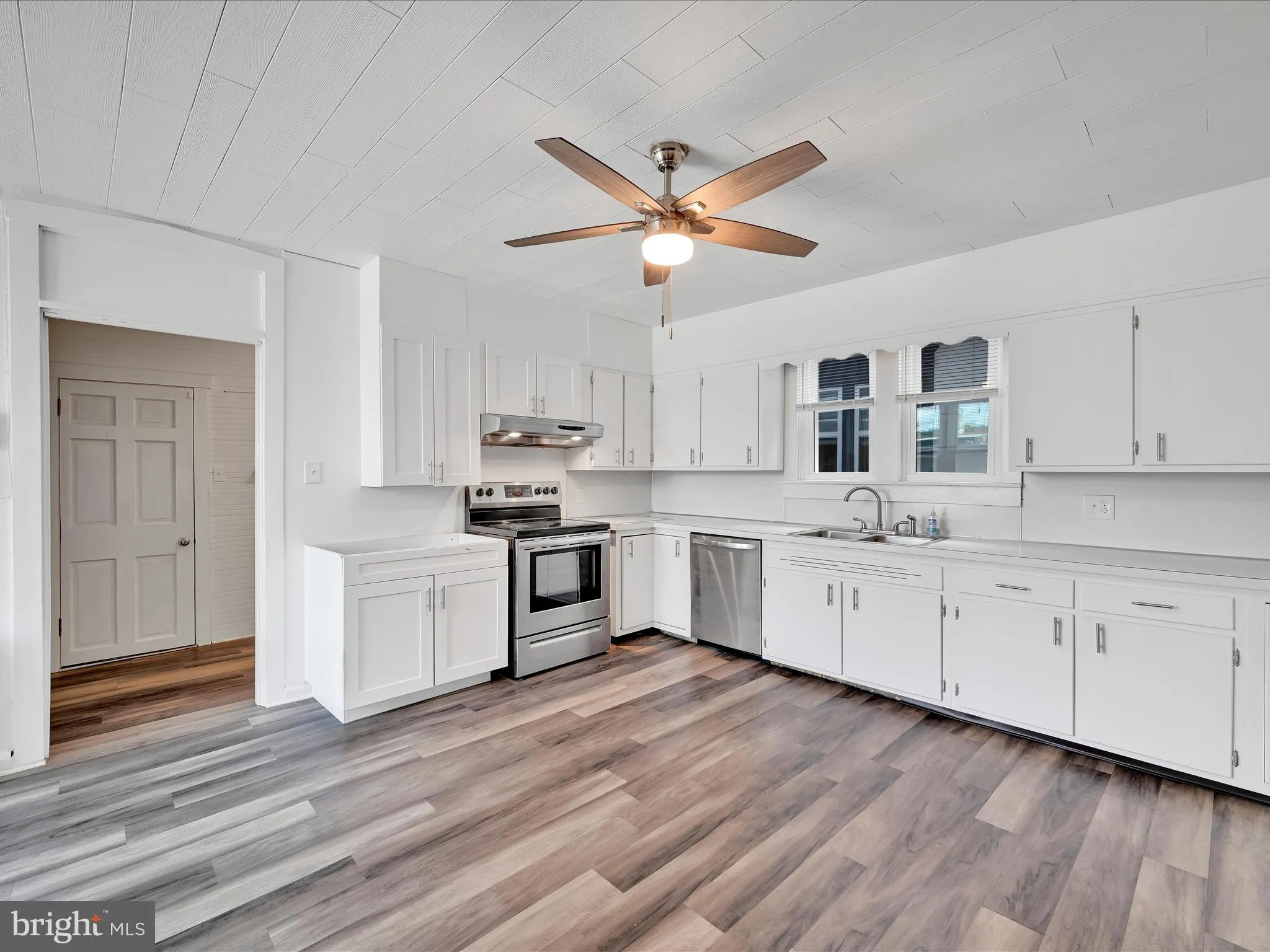 Elizabethtown, Pennsylvania 17022, United States, 4 Bedrooms Bedrooms, ,2 BathroomsBathrooms,Residential,Coming Soon,178920