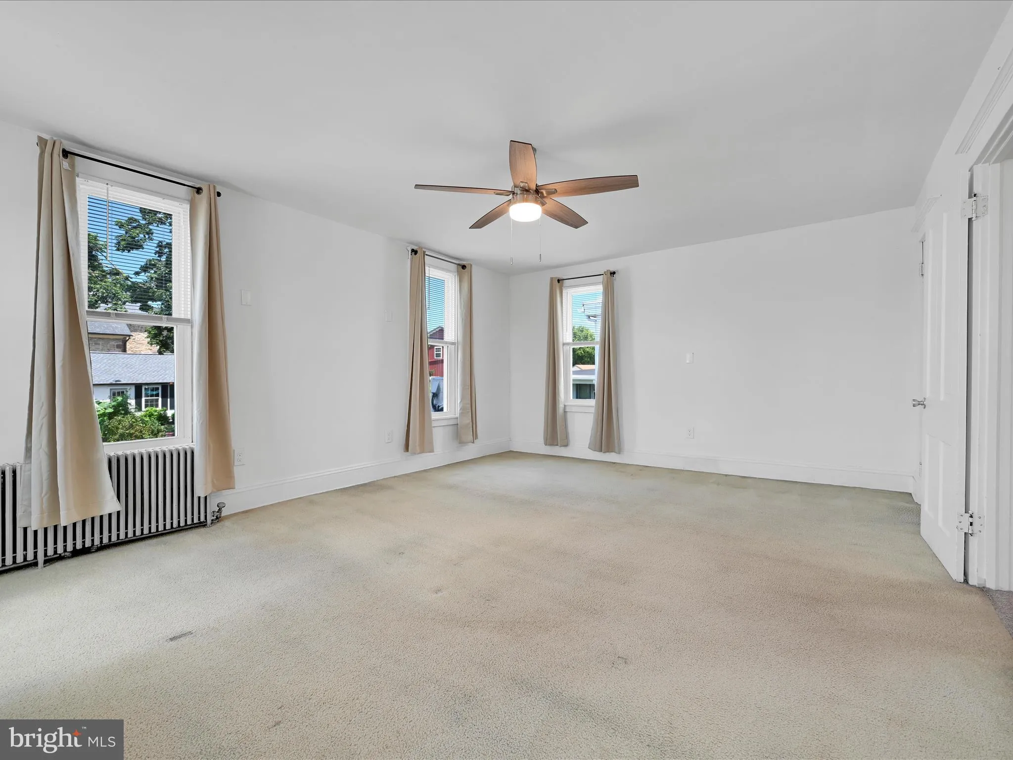 Elizabethtown, Pennsylvania 17022, United States, 4 Bedrooms Bedrooms, ,2 BathroomsBathrooms,Residential,Coming Soon,178920