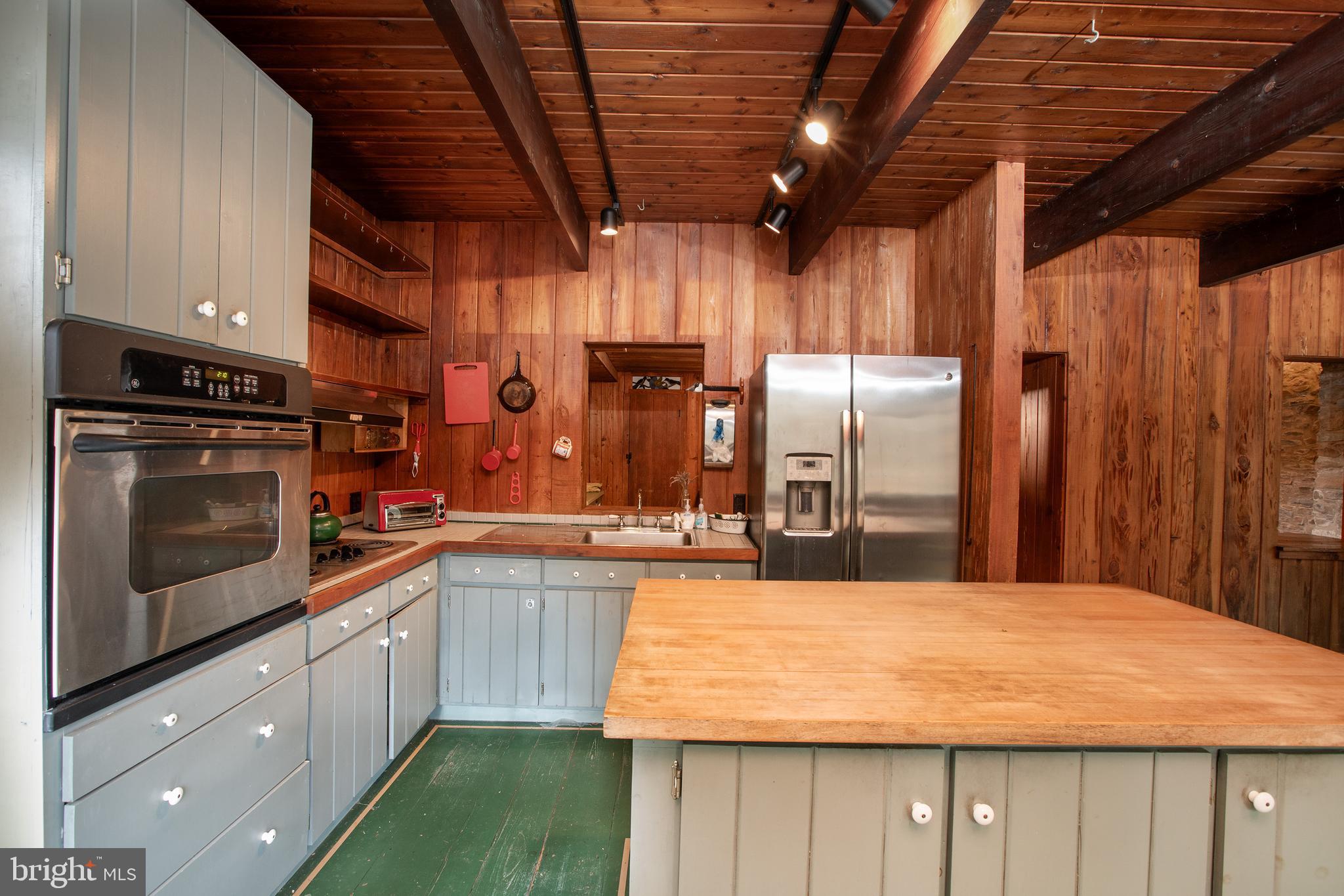 BOWMANS TOWER FARM - Residential