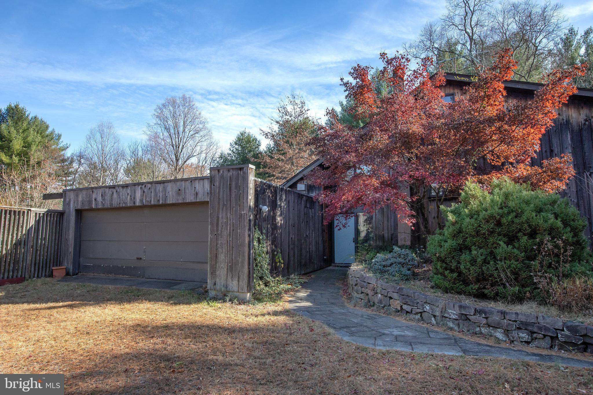 BOWMANS TOWER FARM - Residential