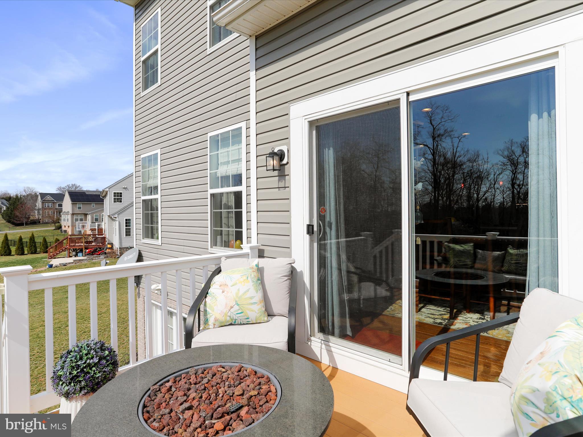 UPLAND ESTATES - Residential