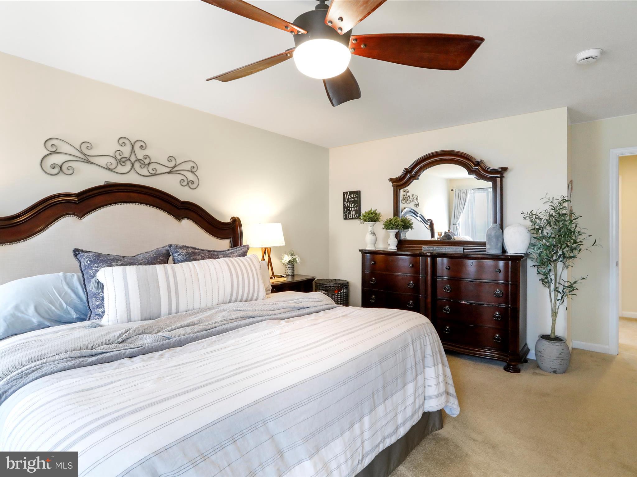 UPLAND ESTATES - Residential