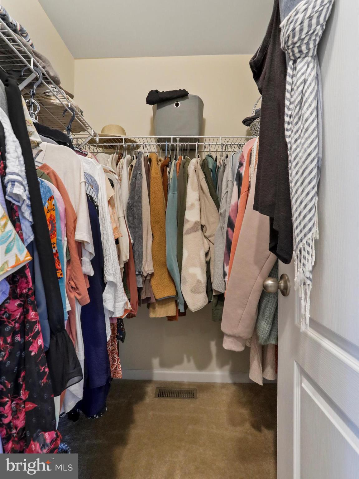 UPLAND ESTATES - Residential