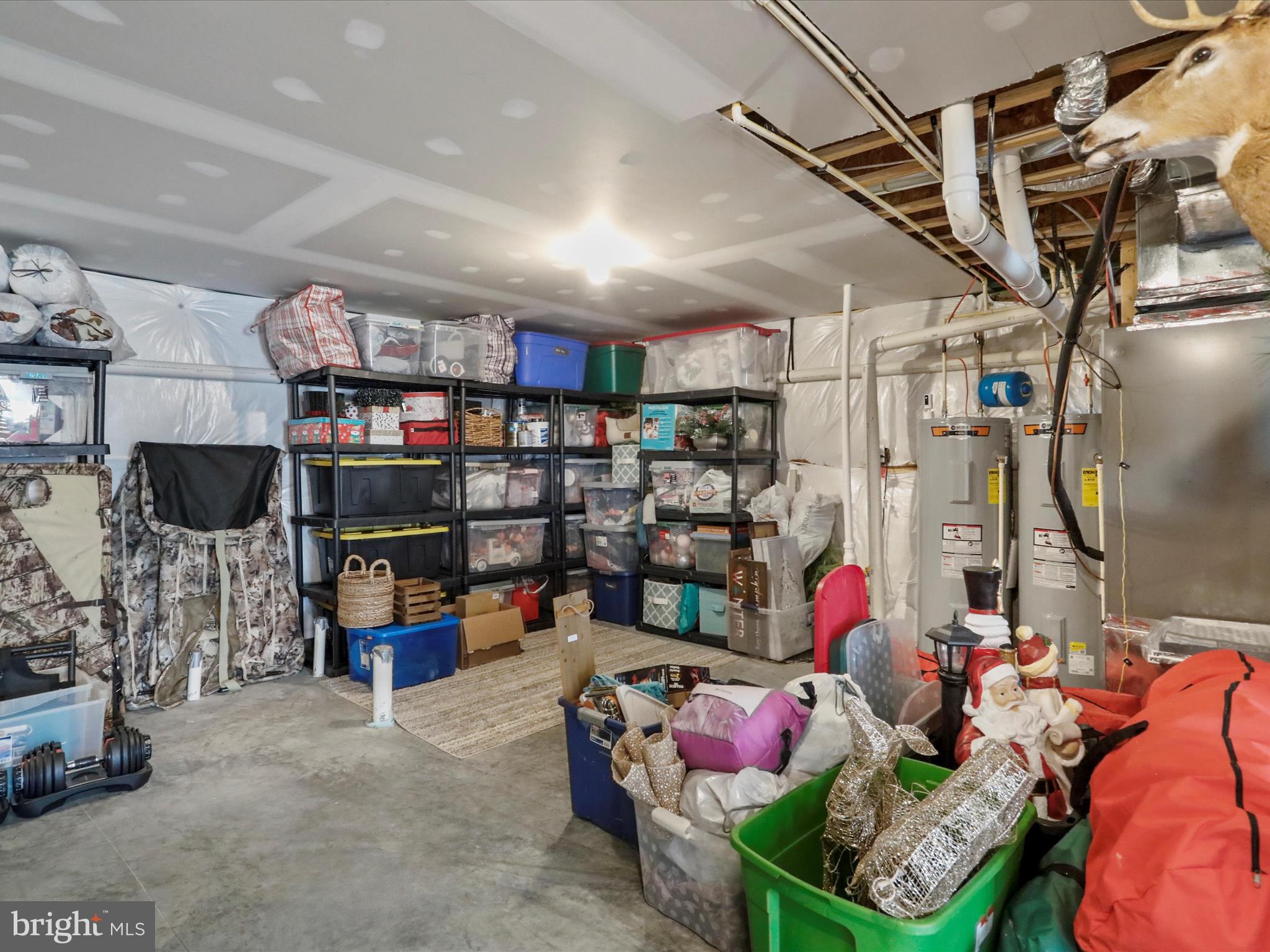 UPLAND ESTATES - Residential