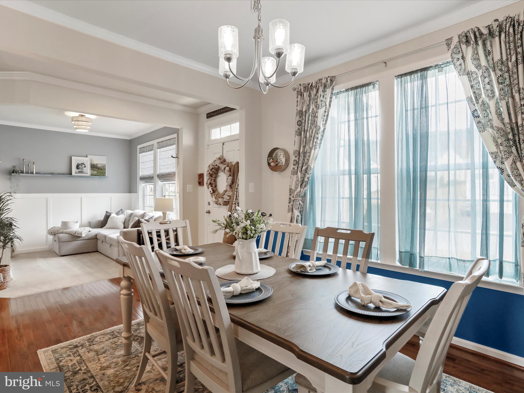 UPLAND ESTATES - Residential