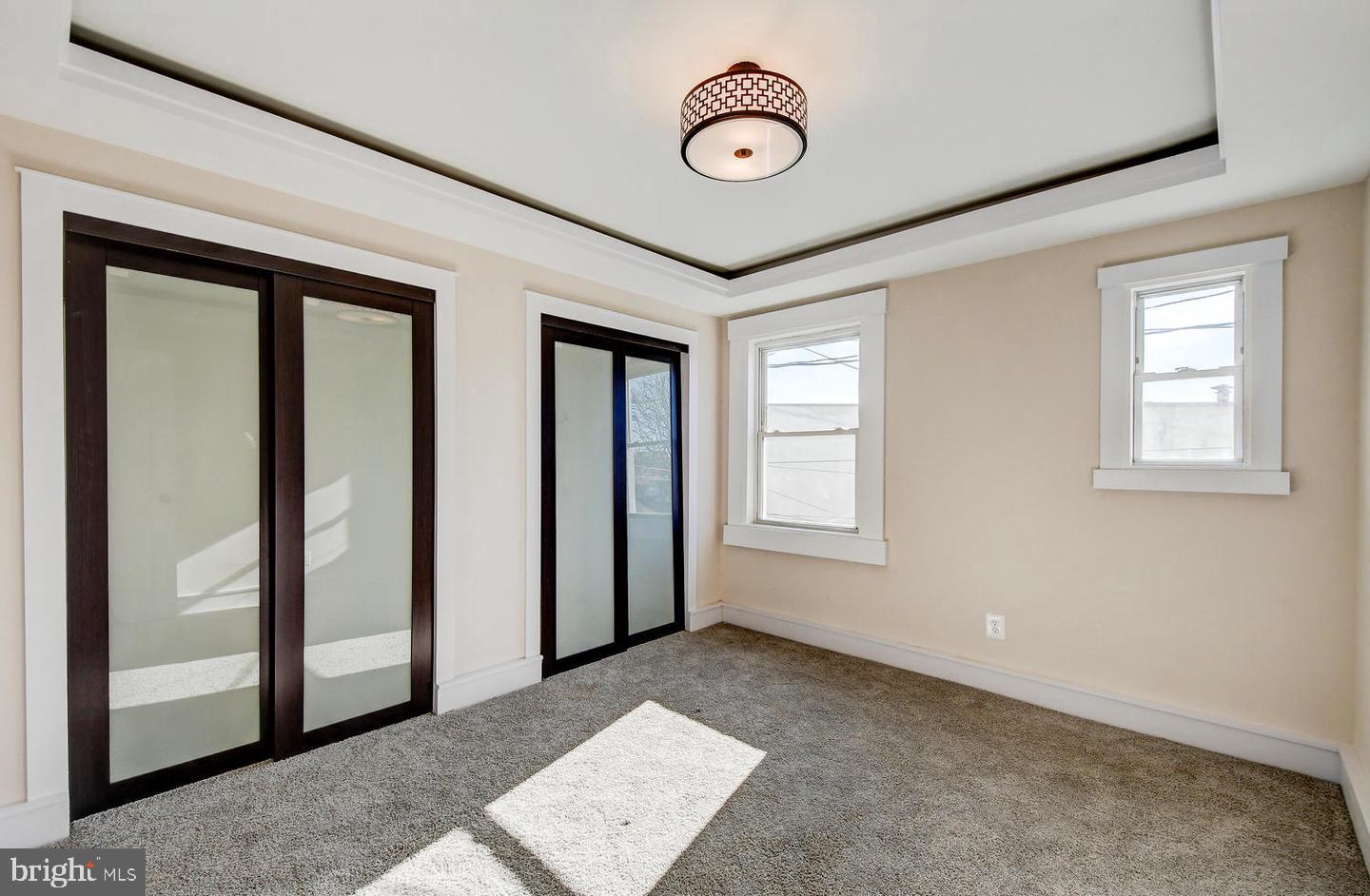 HIGHLANDTOWN - Residential Lease