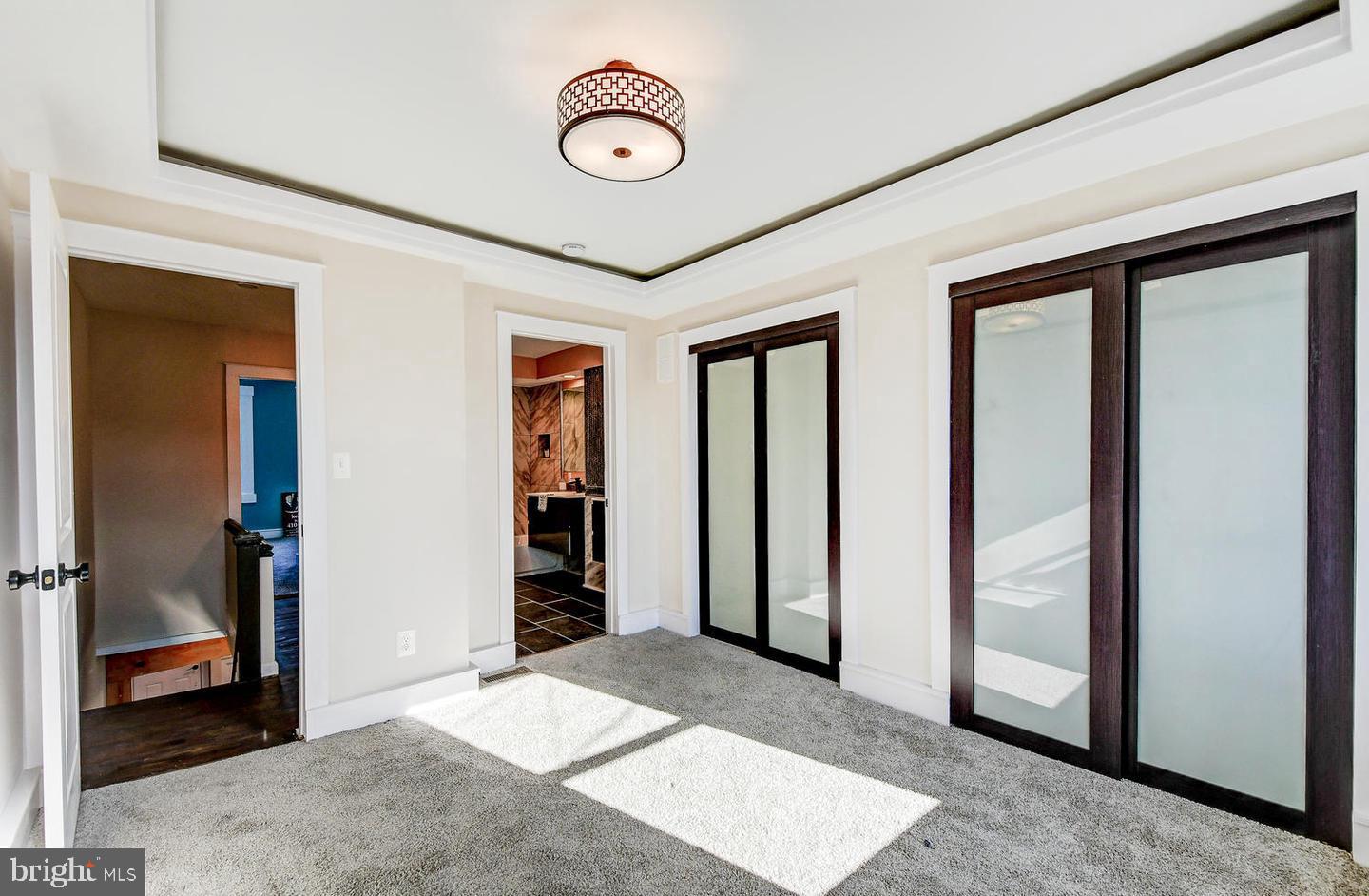 HIGHLANDTOWN - Residential Lease