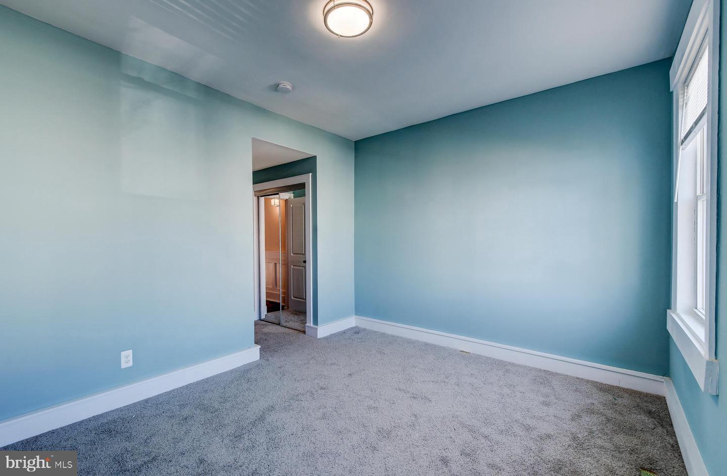 HIGHLANDTOWN - Residential Lease