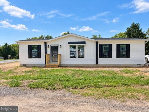 Mobile Home For Sale - 86 Fletcher Court<br/> MARTINSBURG, WV 25404